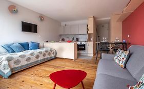 Modern Studio With Mont Blanc View And Pool